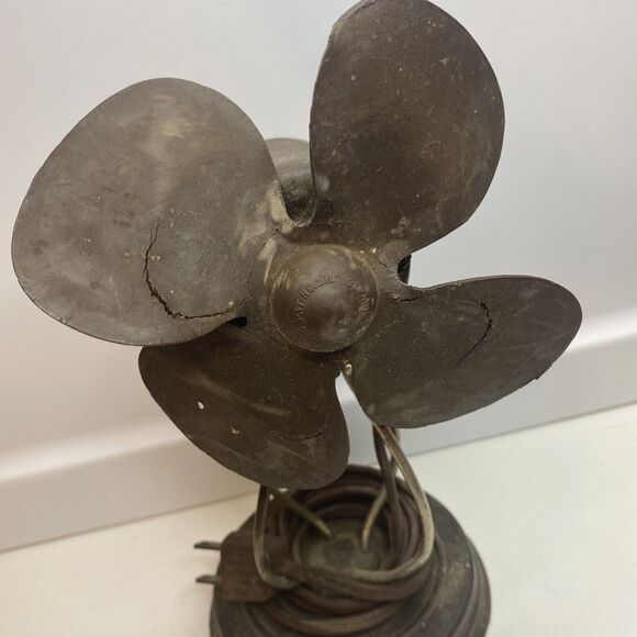 Antique Heinze Electric Co 115V Desk Fan Rubber Blade Sold As It    9” Tall - Picture 2 of 14